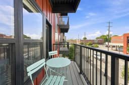 Urban 1BR Retreat in Olde Towne East | Rooftop - Image 5