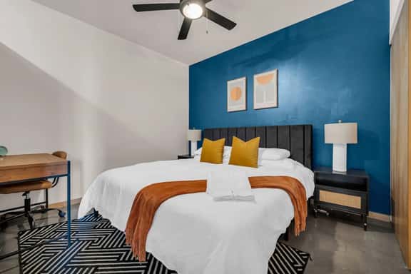 Midtown Modern 1BR | Near Wayne State & DIA - Image 1