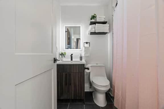 1BR in W Philly by Zoo, Museums, FM Park, UnivCity - Image 4